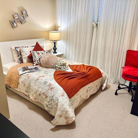 Scorpio House Langley Room B Buitenkant foto