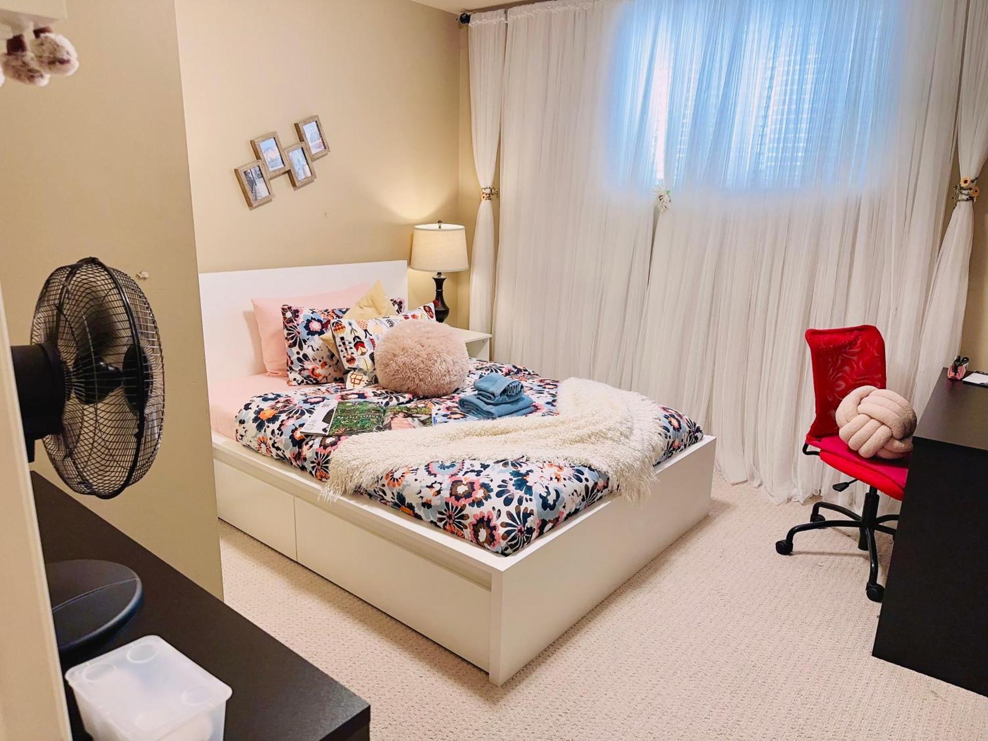 Scorpio House Langley Room B Buitenkant foto